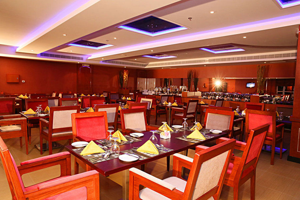 Royal Phoenicia Hotel Manama Luaran gambar