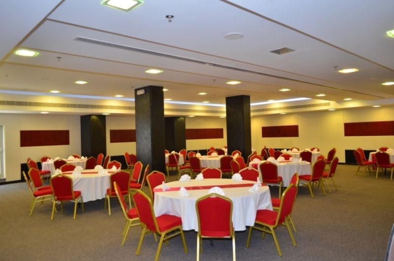 Royal Phoenicia Hotel Manama Luaran gambar